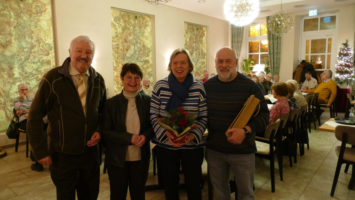 Wandergruppe der KERH feierte Jahresabschluss